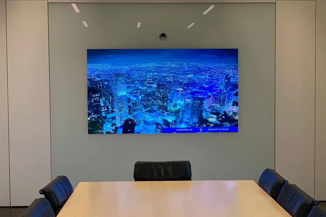 Mellanstora Mötesrum